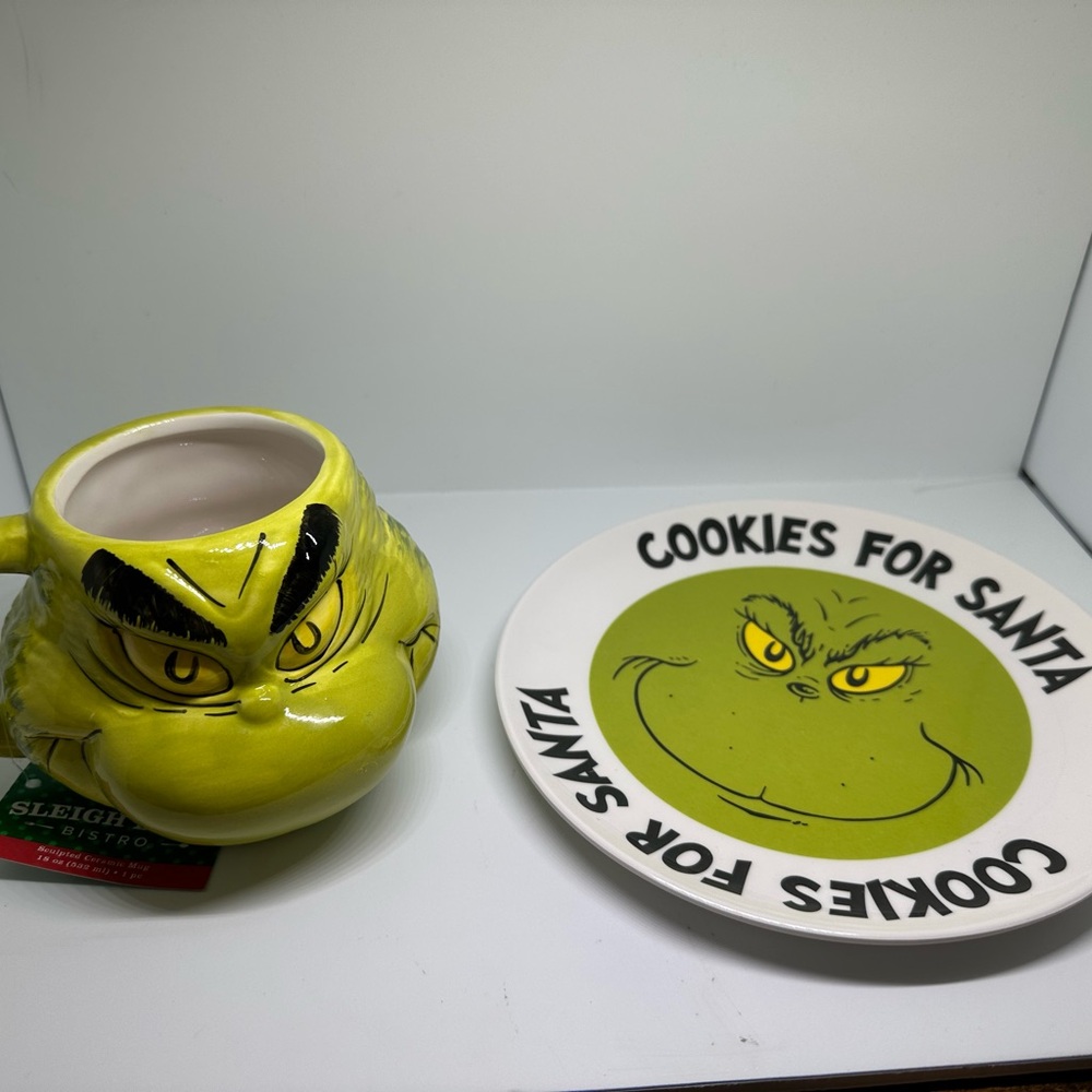 Grinch Mug and Plate Set - Green